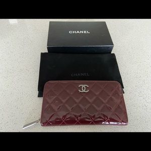 Chanel wallet (long)